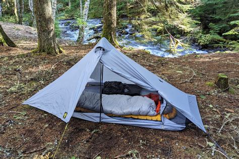 Six moon designs - Mar 21, 2022 · A traditional tent with ample room for one. Can’t decide whether you really need a traditional tent? This gram-grudging thru-hiker fave solves the quandary by offering ample room for one plus gear, with a big vestibule and side door perfect for sitting up and enjoying the view. 
